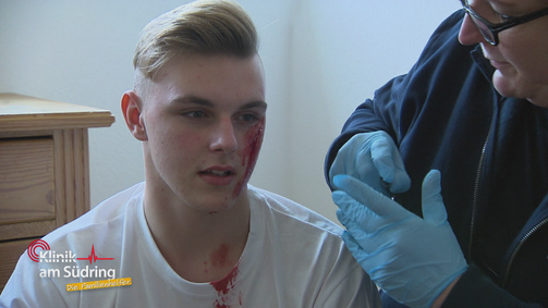 Klinik am Südring - Die Familienhelfer  Klinik am Südring - Die Familienhelfer Folge 6: Computerspielsucht