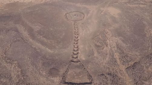 Unerklärliche Phänomene - Ancient Aliens Unerklärliche Phänomene - Ancient Aliens Folge 5: Symbole in der Wüste