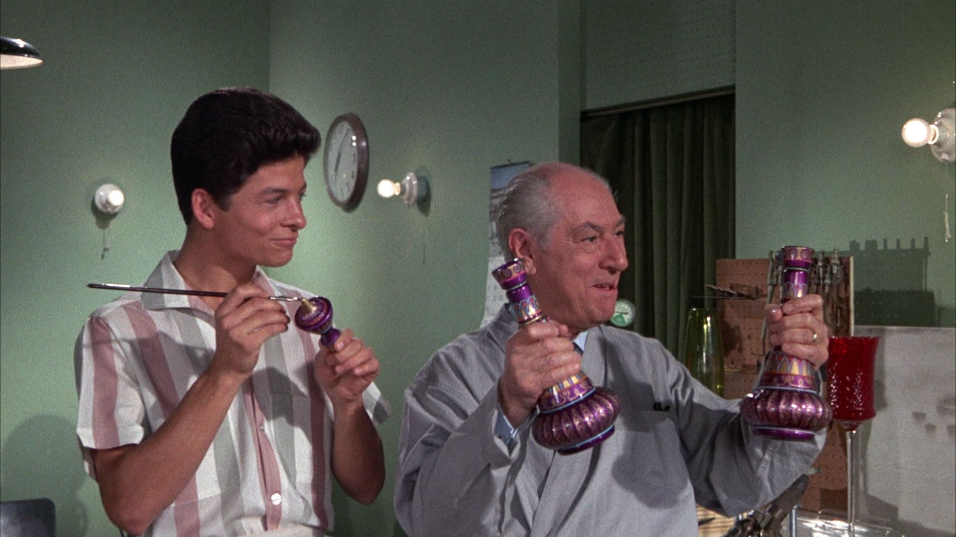 Eine Jeannie und zwei Flaschen