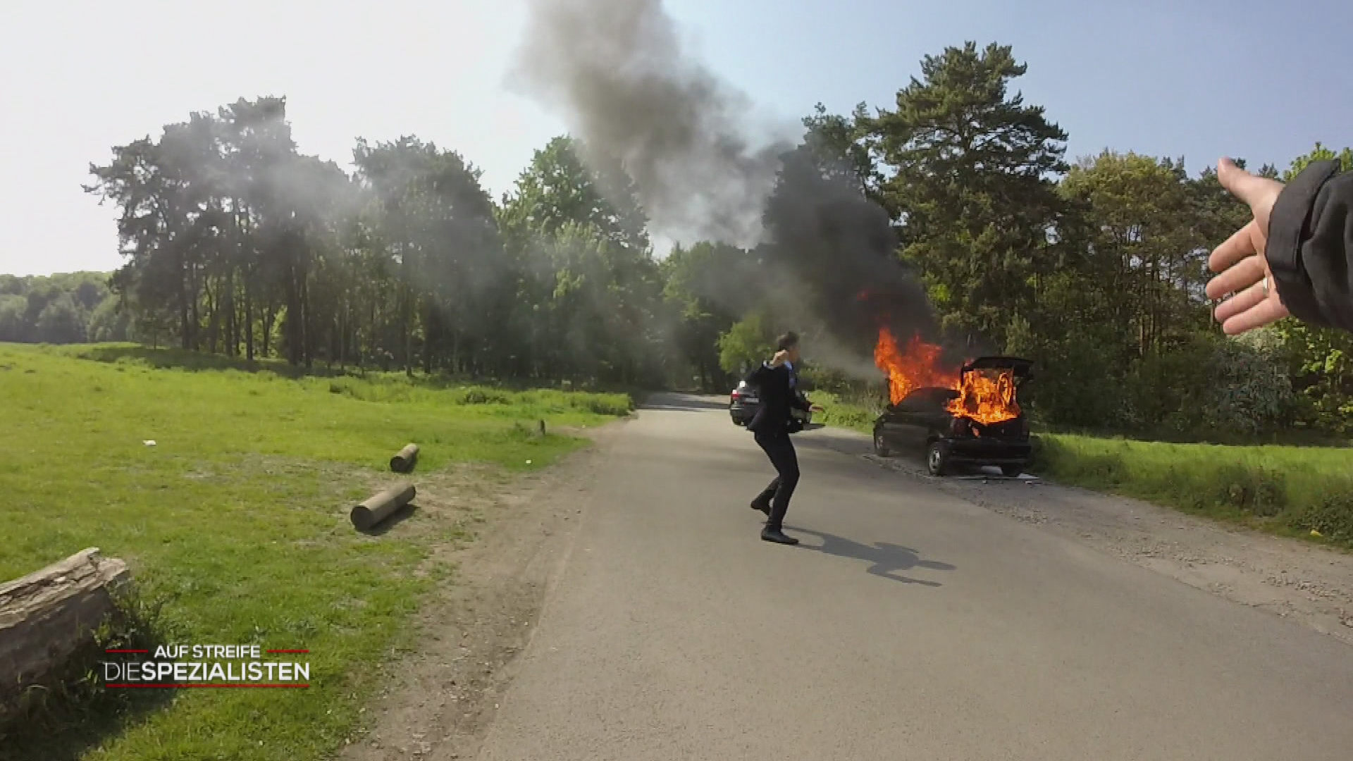 Feuer unter der Haube