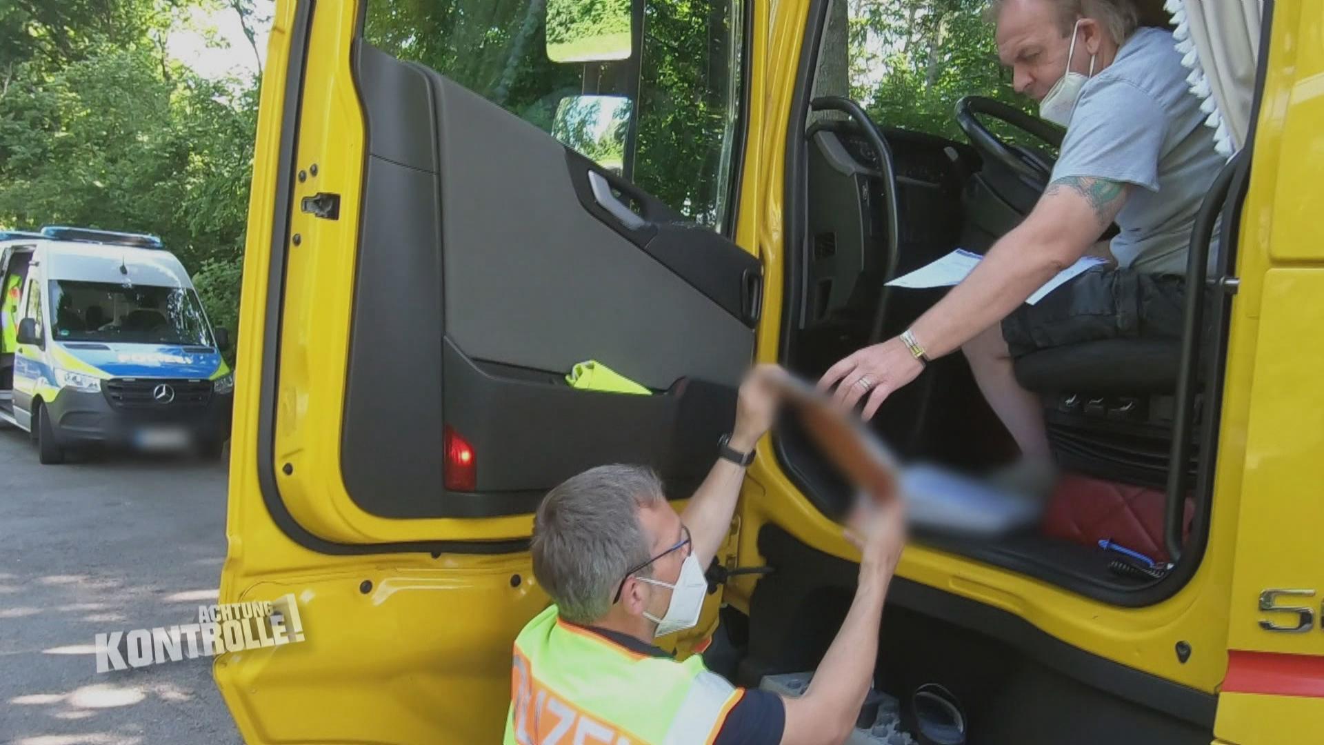 Thema u.a.: Schuhe an auf dem Fahrersitz!