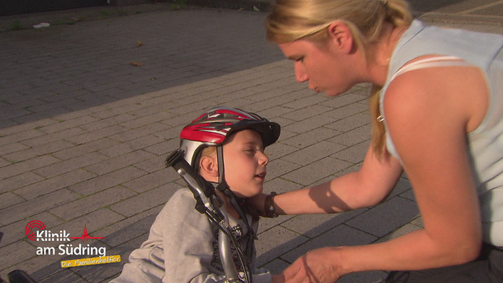 Klinik am Südring - Die Familienhelfer  Klinik am Südring - Die Familienhelfer Folge 4: Wickelkind
