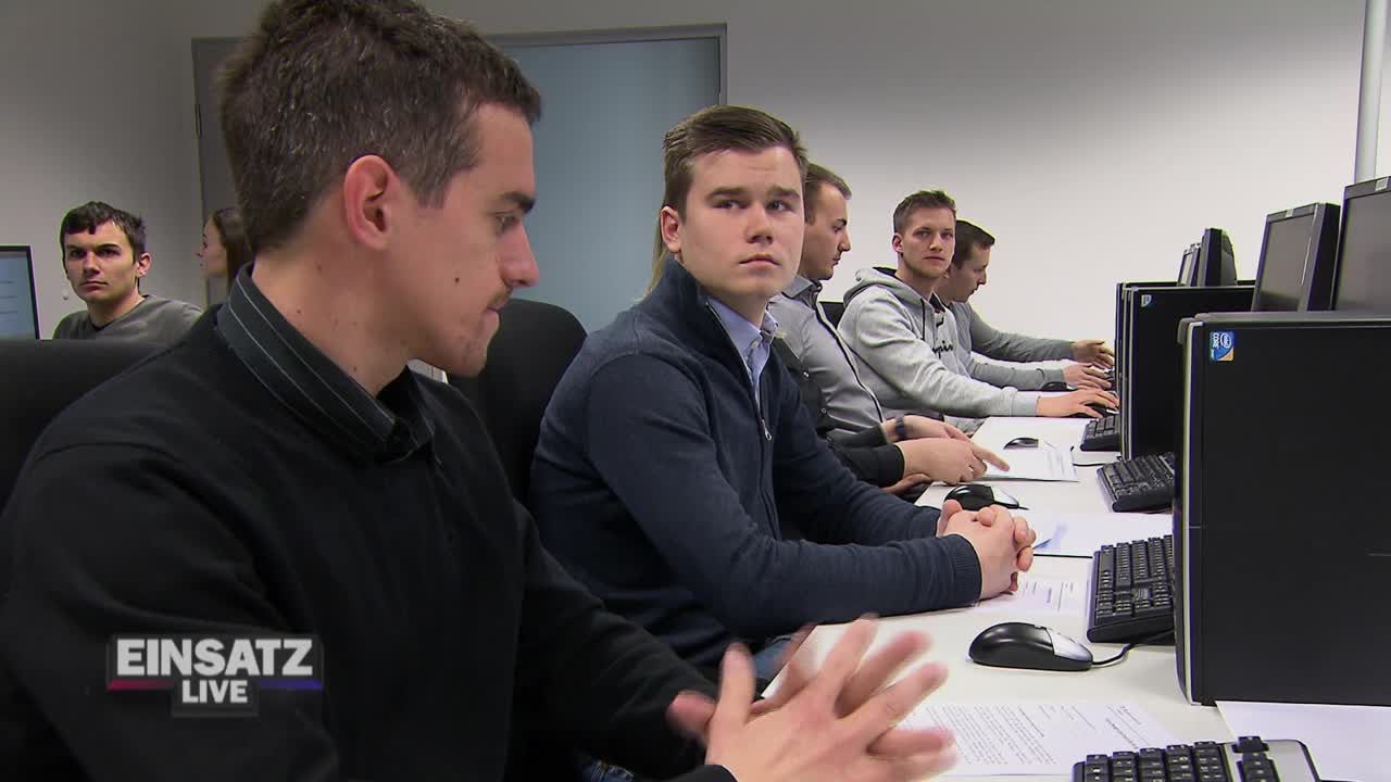 Staffel 01 Folge 12 - Einsatz Live