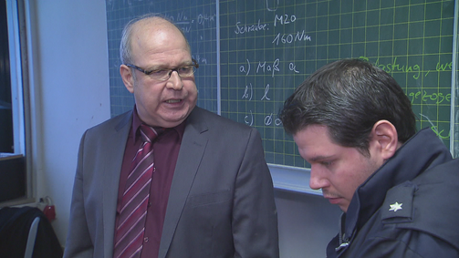 Auf Streife Auf Streife Folge 15: Chemieunfall in Schule