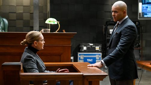Bull Bull Folge 12: Haarspaltereien