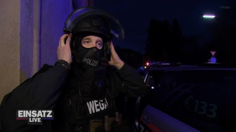 Staffel 01 Folge 02 - Einsatz Live