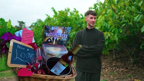 Reality Backpackers Reality Backpackers Folge 14: Unmoralisches Angebot: Wer zahlt für den Luxus der Anderen?