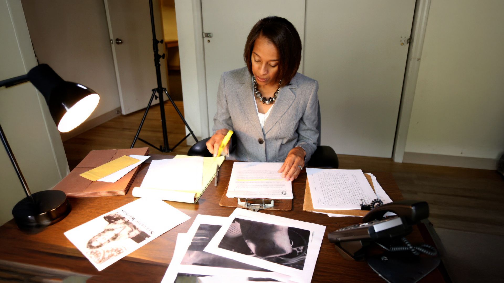 Ein Haus voller Verdächtiger