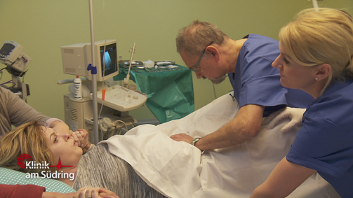 Klinik am Südring Klinik am Südring Folge 8: Krankenhaus statt Hausgeburt