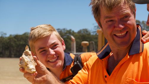 Australian Gold - Schatzsuche Down Under Australian Gold - Schatzsuche Down Under Folge 20: Die Suche nach dem Monster-Nugget