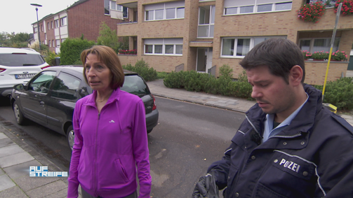 Auf Streife Auf Streife Folge 9: Hoppla ich bin die Haussitterin