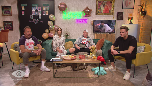 Promi Big Brother - Die Late Night Show Promi Big Brother - Die Late Night Show Folge 4: Can Kaplan packt über Beziehung zu Walentina Doronina aus!