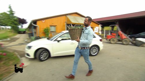 Bauer sucht Frau Bauer sucht Frau - Staffel 20 Folge 11: Staffel 20 Folge 11: Es regnet Geschenke