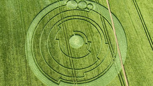 Unerklärliche Phänomene - Ancient Aliens Unerklärliche Phänomene - Ancient Aliens Folge 8: Kornkreise