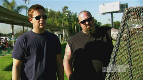 Auction Hunters - Zwei Asse machen Kasse Auction Hunters - Zwei Asse machen Kasse Folge 17: Allen's Got Balls