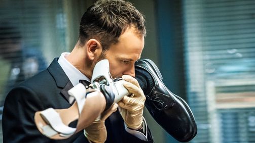 Elementary Elementary Folge 13: Kopflos