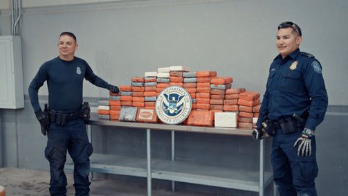 Border Patrol USA - Einsatz an Mexikos Grenze BORDER PATROL USA - EINSATZ AN MEXIKOS GRENZE - 05. STAFFEL Folge 10: Die Achse des Bösen