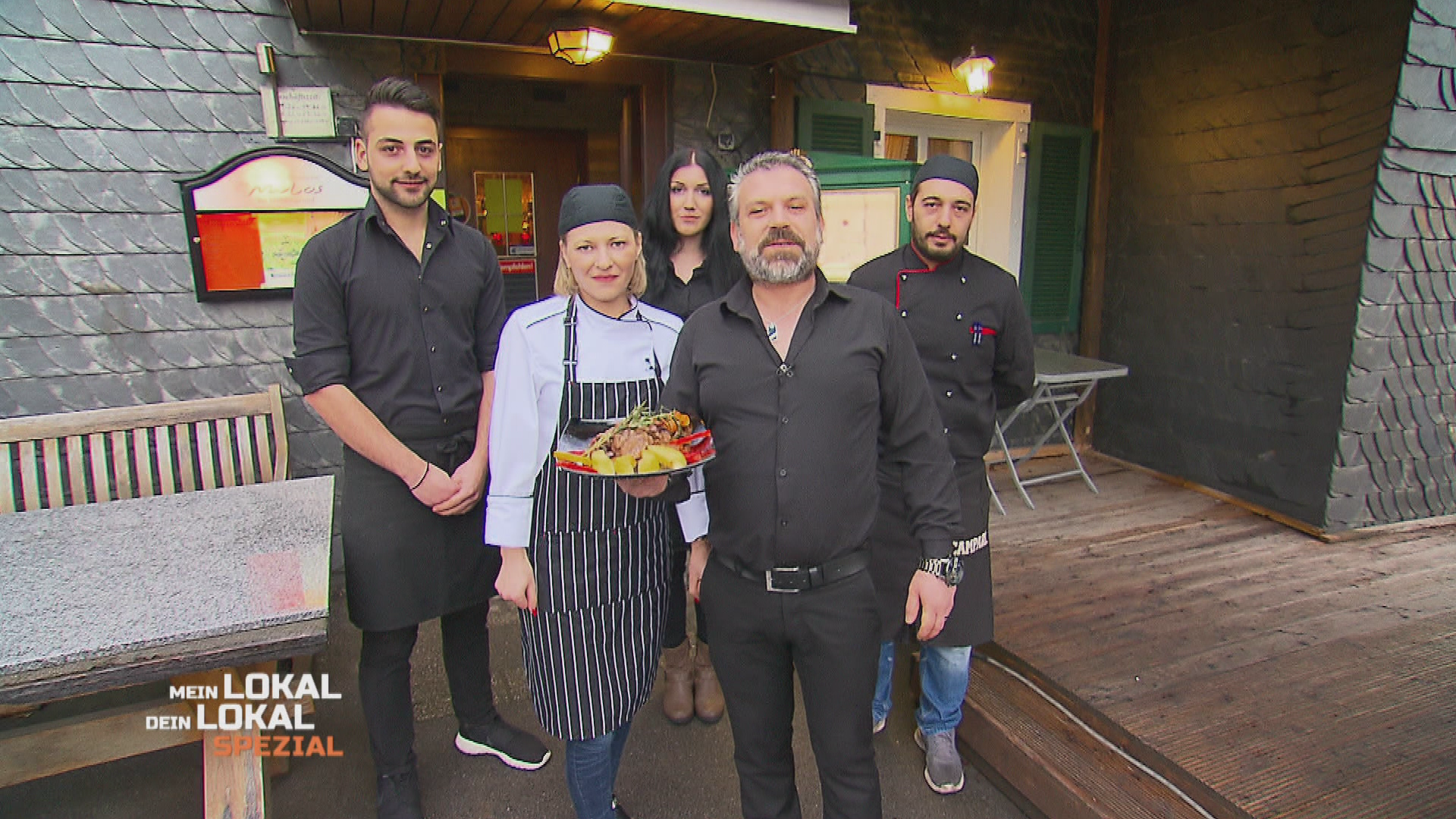 Sirtaki, Ouzo, Geschmack - Düsseldorf sucht den besten Griechen