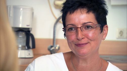 Julia Leischik sucht: Bitte melde dich Julia Leischik sucht: Bitte melde dich Folge 6: Krankenschwester Ulrike möchte ihren ehemaligen Pflegling wiedersehen