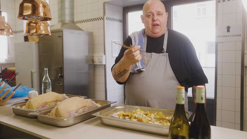 DINNER DUELL DINNER DUELL - 03. STAFFEL Folge 7: Magische Weihnachten bei Bernd