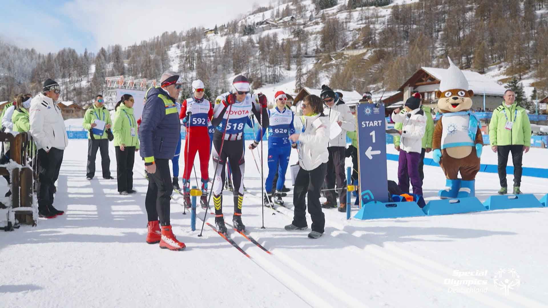 Floorball-Krimi und Medaillen im Riesenslalom und Ski-Langlauf