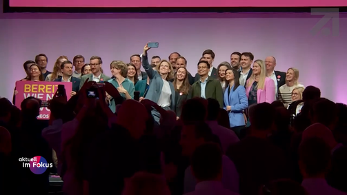 Aktuell: Im Fokus Aktuell: Im Fokus Folge 24: Im Fokus: Strategie-Check der Grünen und NEOS