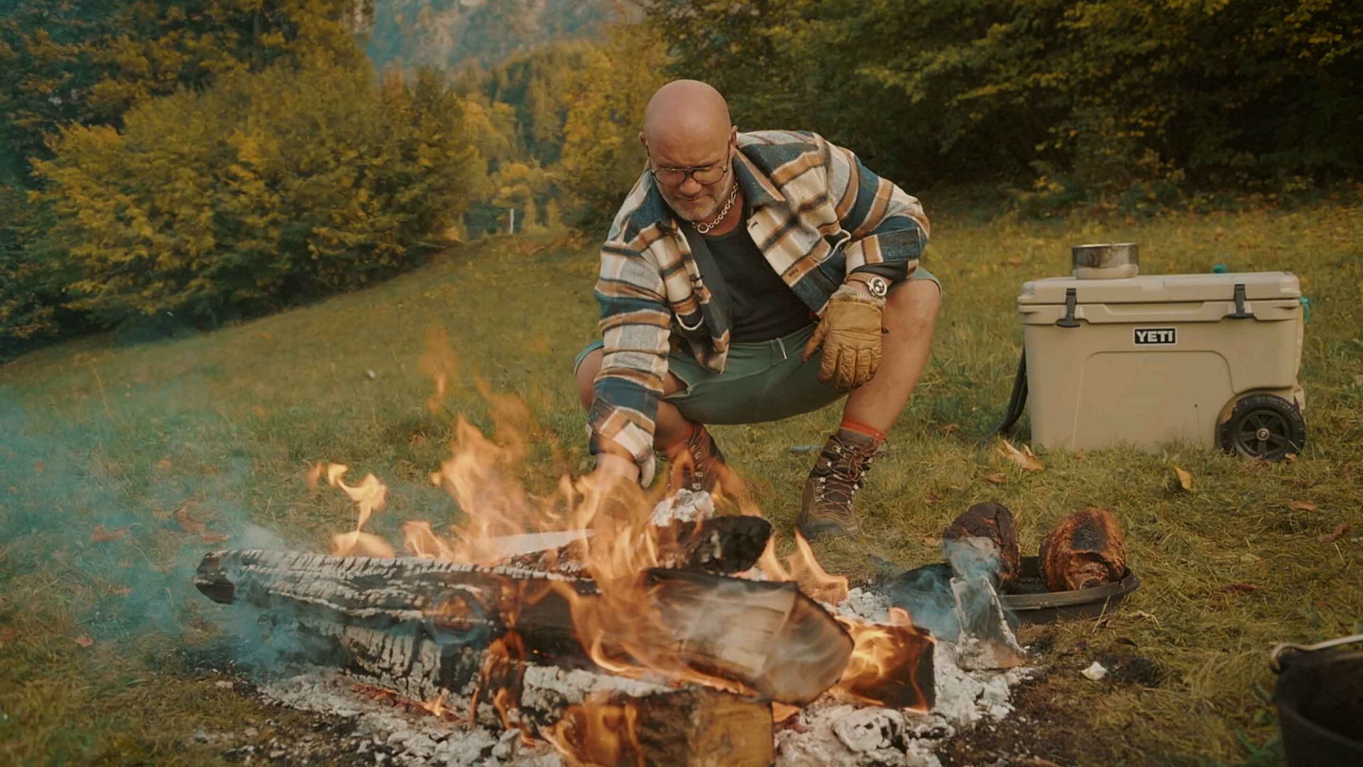 Schudel's Food Stories - Haxe am Feuer