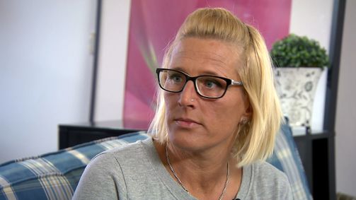 Julia Leischik sucht: Bitte melde dich Julia Leischik sucht: Bitte melde dich Folge 9: Marie-Luise wurde im Kinderheim von ihrer geliebten Schwester getrennt