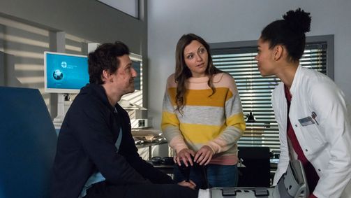 In aller Freundschaft - Die jungen Ärzte In aller Freundschaft - Die jungen Ärzte Folge 14: Zweisamkeit