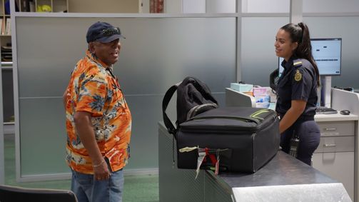 Border Patrol Australia Border Patrol Australia Folge 17: Der beschwipste Inder