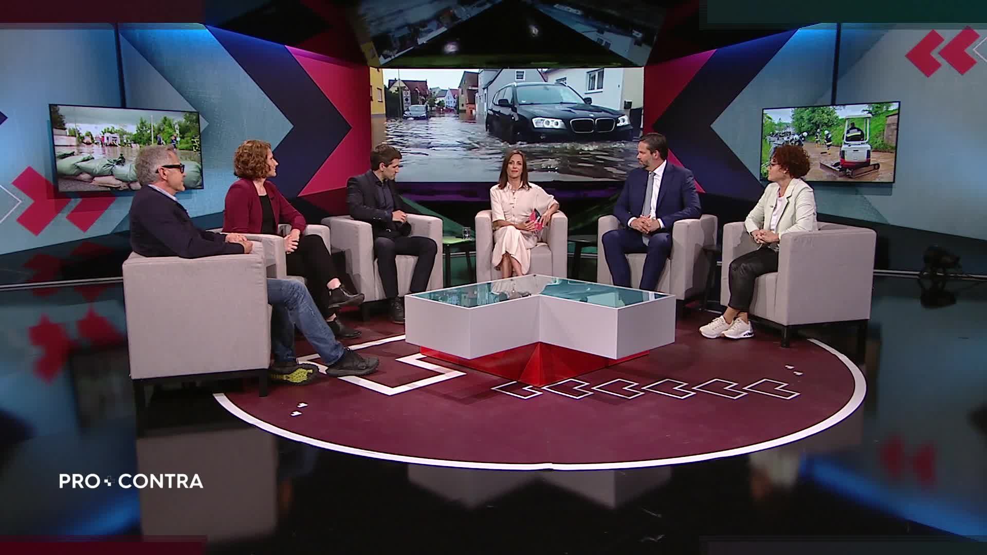 Pro und Contra: Schwere Unwetter und Verbrenner-Disput – Rasen wir mit Vollgas in die Klimakrise?