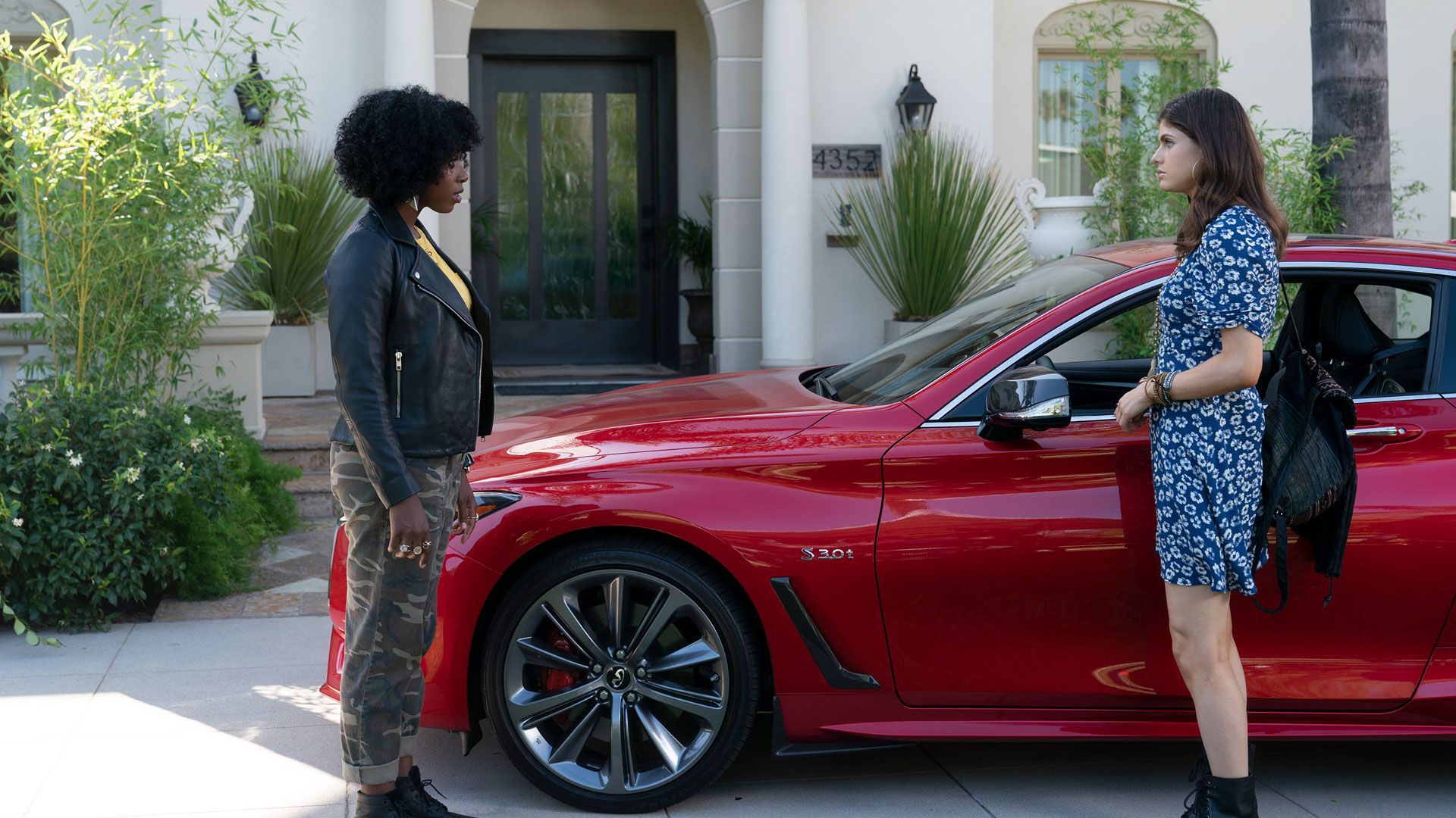 Simone auf dem Schenkel