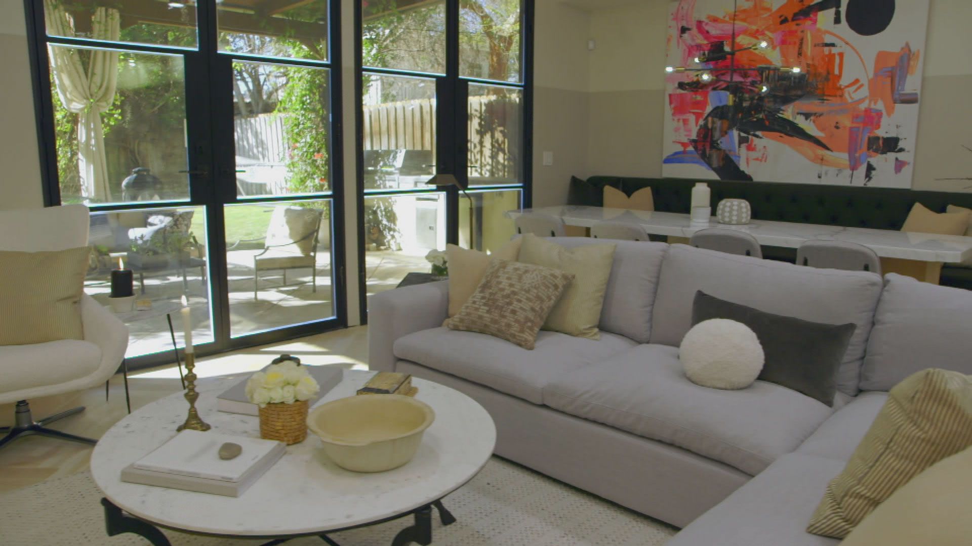 Treppe ins Fass ohne Boden