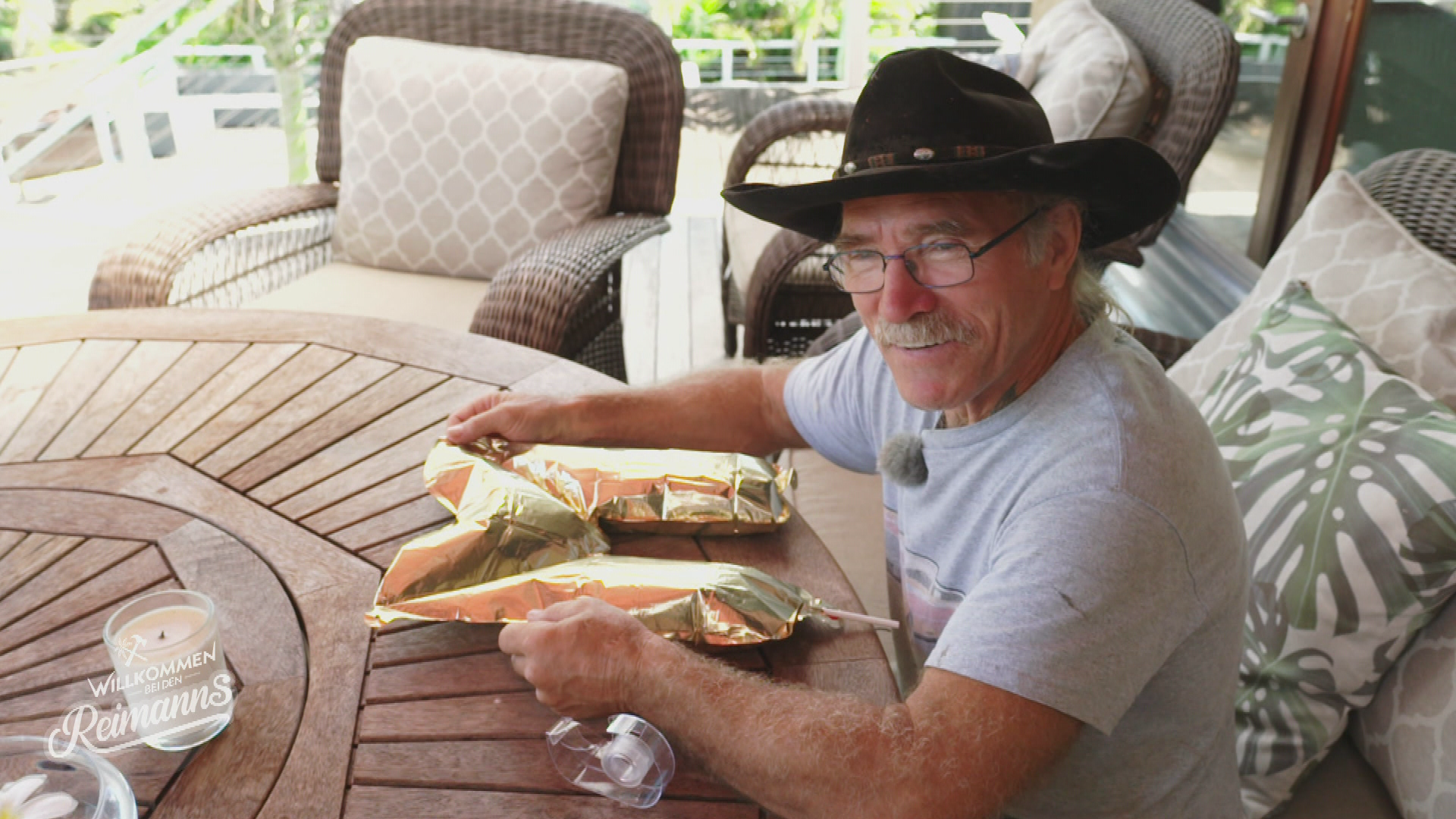 Happy birthday Manu - Konny plant eine Überraschung