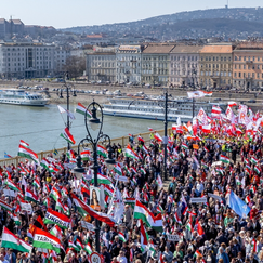 Orban vor Wahl unter Druck