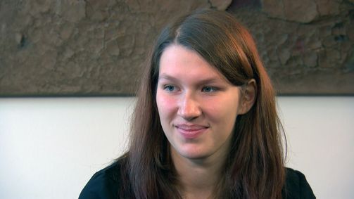 Julia Leischik sucht: Bitte melde dich Julia Leischik sucht: Bitte melde dich Folge 14: Anna möchte ihren unbekannten Vater zu ihrer Hochzeit einladen