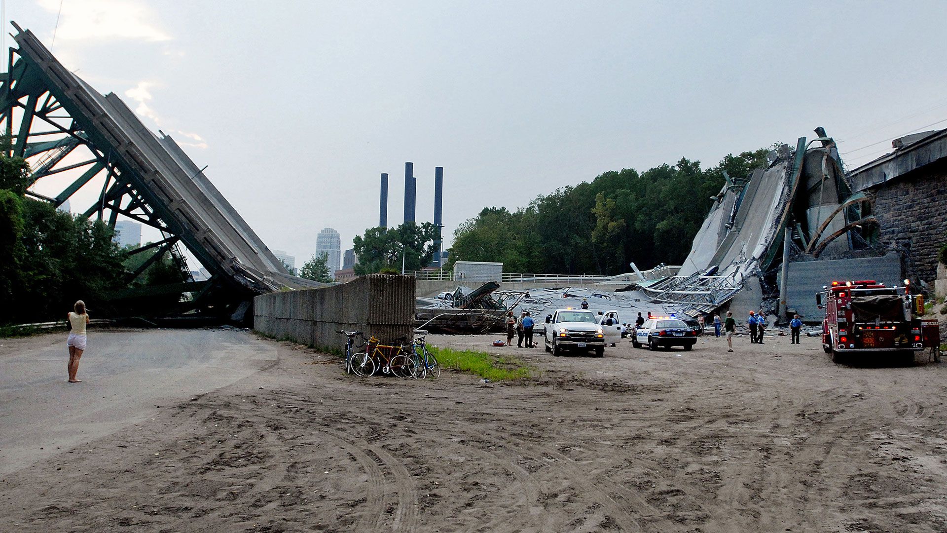 Brückenkollaps auf dem Campus