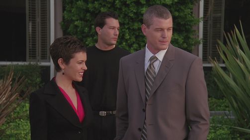 Charmed - Zauberhafte Hexen Charmed - Zauberhafte Hexen Folge 6: Opfer der Sehnsucht