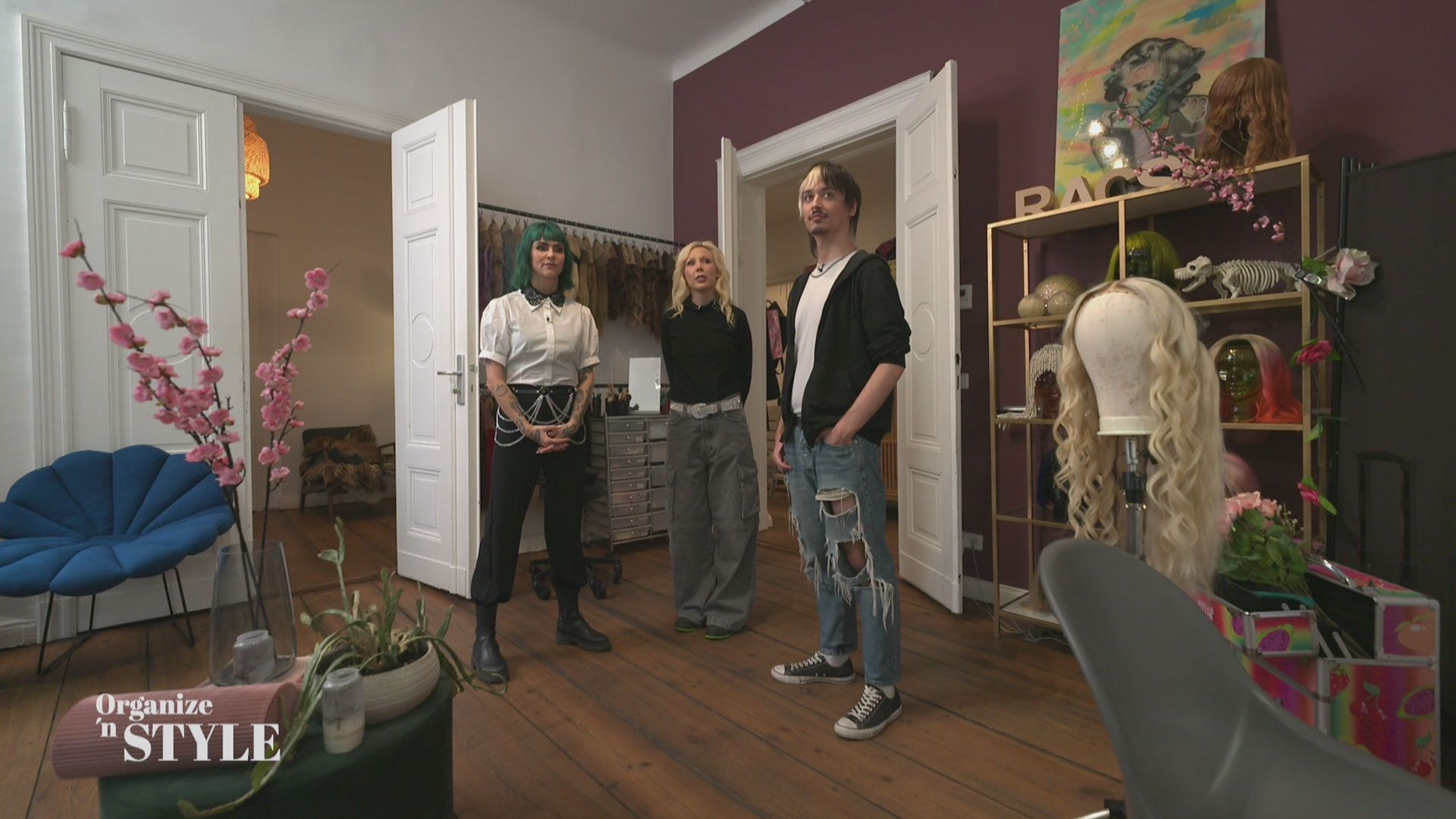 Ein Perückenstudio erstrahlt in neuem Glanz