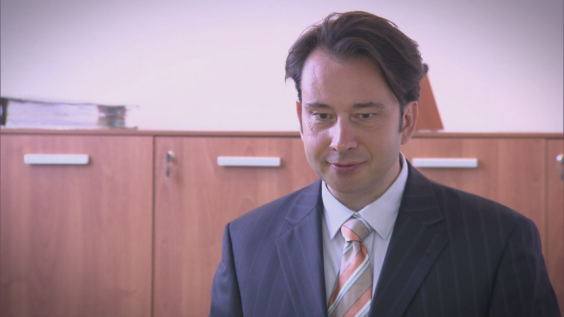 Vom Falschen geschwängert