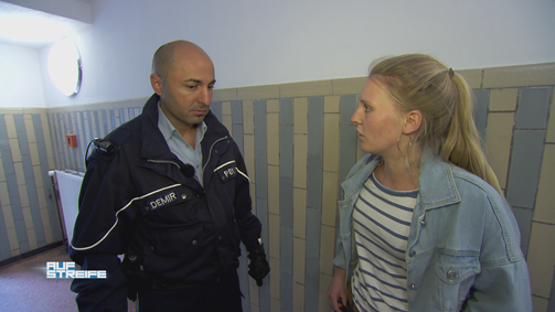 Auf Streife Auf Streife Folge 12: Die Kondome des Grauens