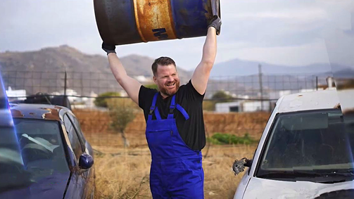 The Biggest Loser BIGGEST LOSER, THE - 16. STAFFEL Folge 11: "Wie ein neuer Mensch": Umstyling, Fotoshooting und Überraschungsbesuch