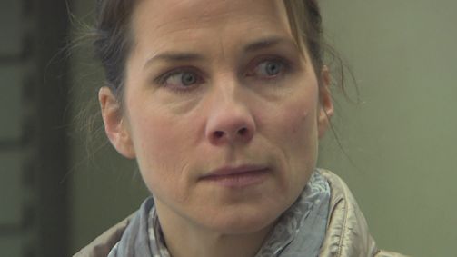 In Gefahr - Ein verhängnisvoller Moment In Gefahr - Ein verhängnisvoller Moment Folge 2: Nina - Albtraum Geiselnahme