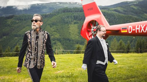 Forsthaus Rampensau FORSTHAUS RAMPENSAU - 03. STAFFEL Folge 4: Absolut delicious: Allianzen und Frischkäse