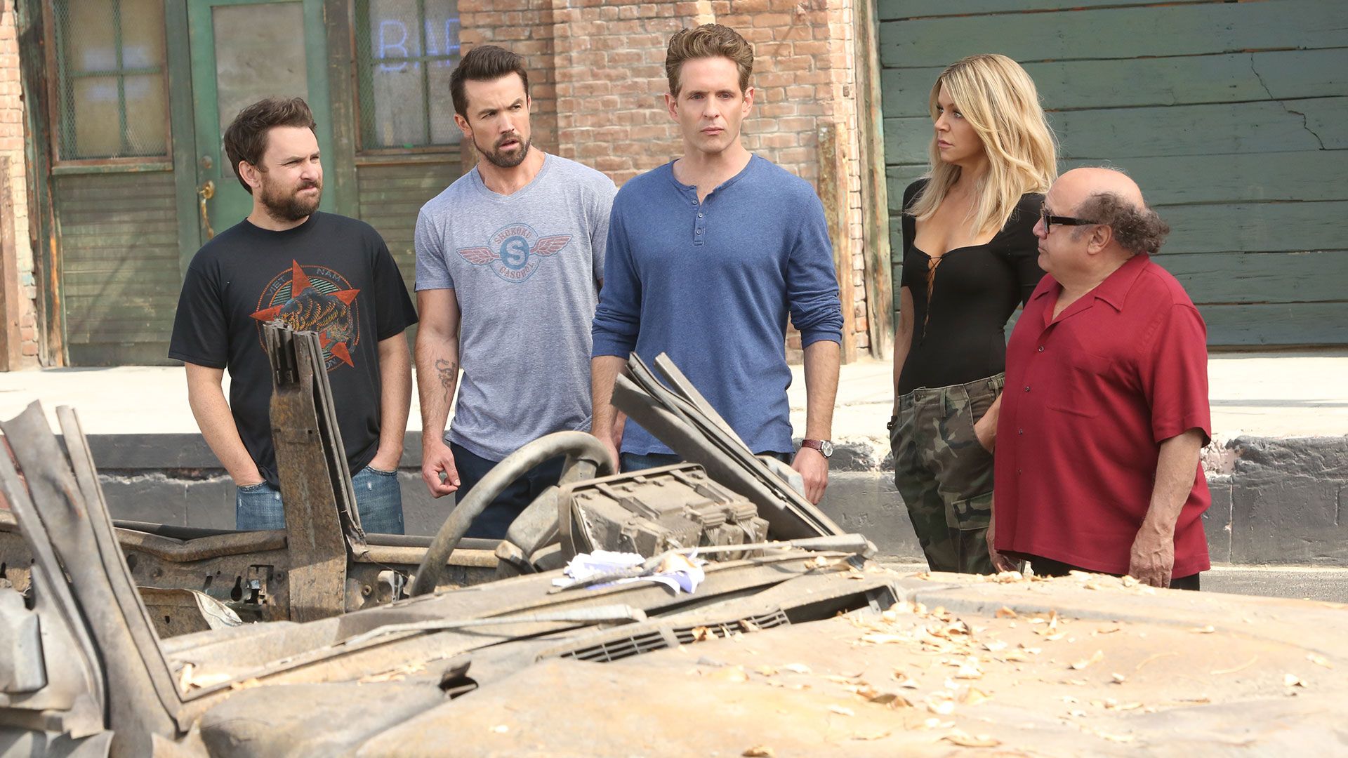 Die Clique bekommt fahrbare Untersätze