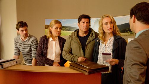 Familie Dr. Kleist Familie Dr. Kleist Folge 15: Schweigen ist Blech