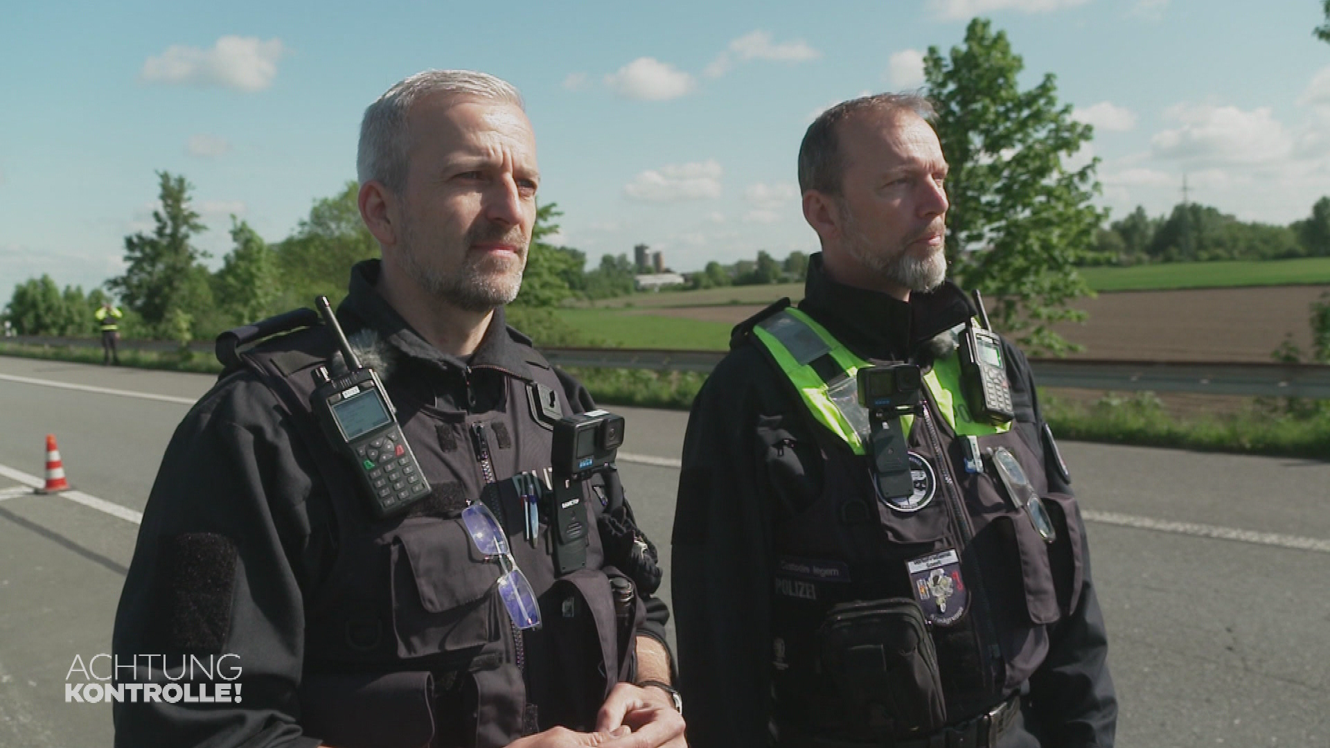 Thema u.a.: LKW Kontrolle Soest und Walzer Sonderpostenanlieferung