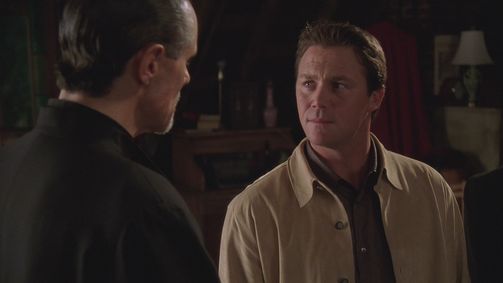 Charmed - Zauberhafte Hexen Charmed - Zauberhafte Hexen Folge 9: Was ist mit Leo los?
