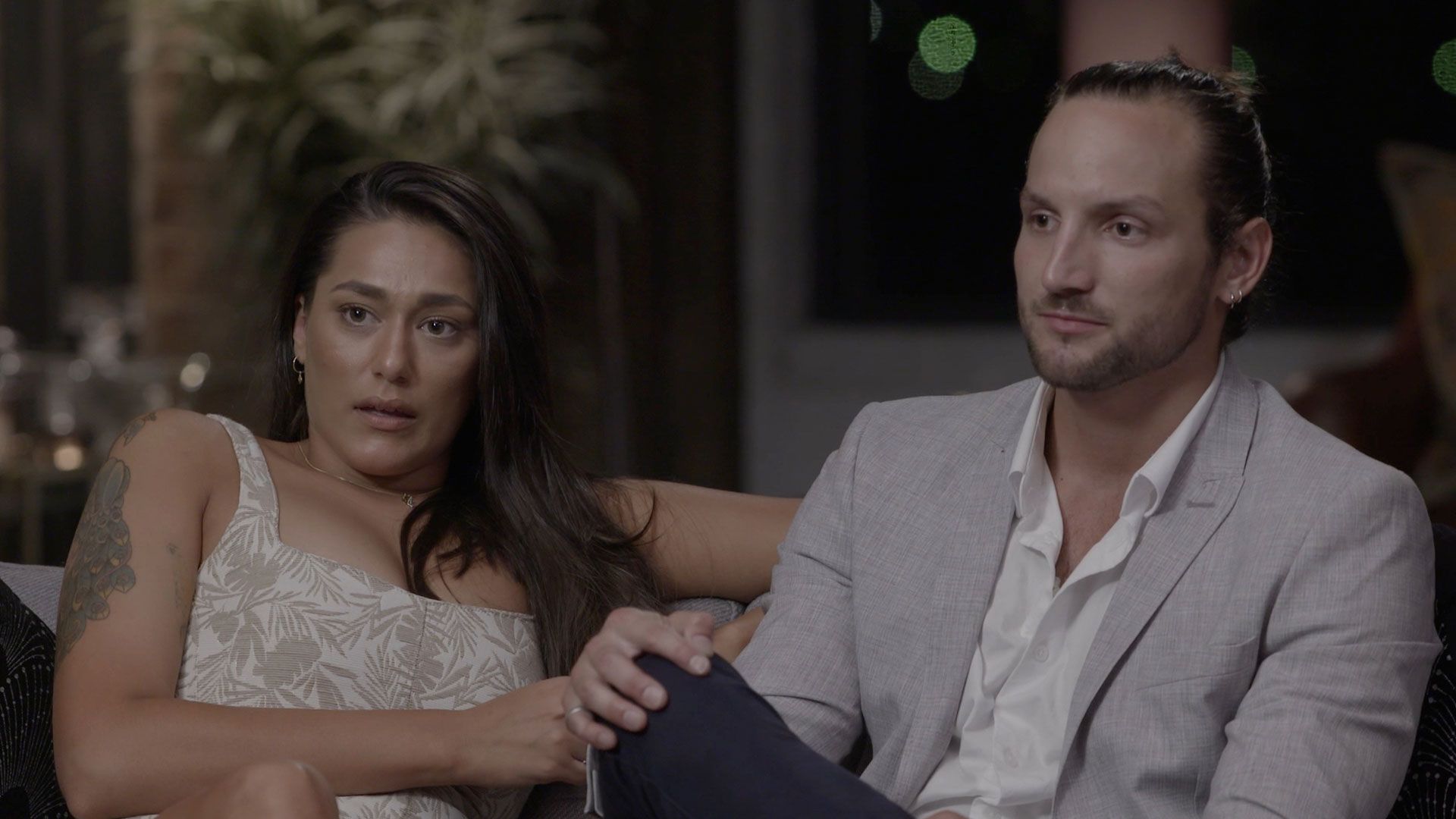 Sprachlos auf dem Sofa