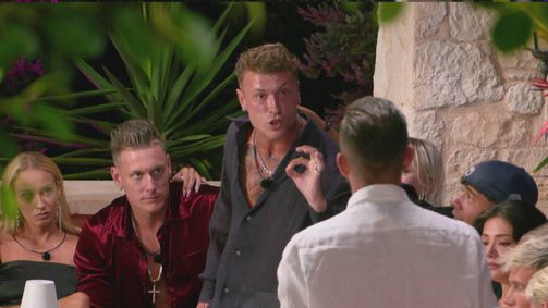 Match in Paradise Match in Paradise - Staffel 02 Folge 12: "Geh du doch nachhause!"
